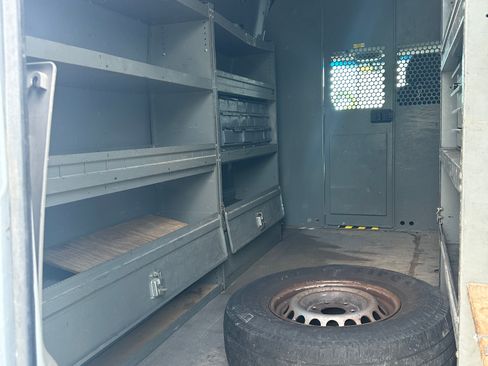 Used 2012 Mercedes-Benz Sprinter 2500 image 8