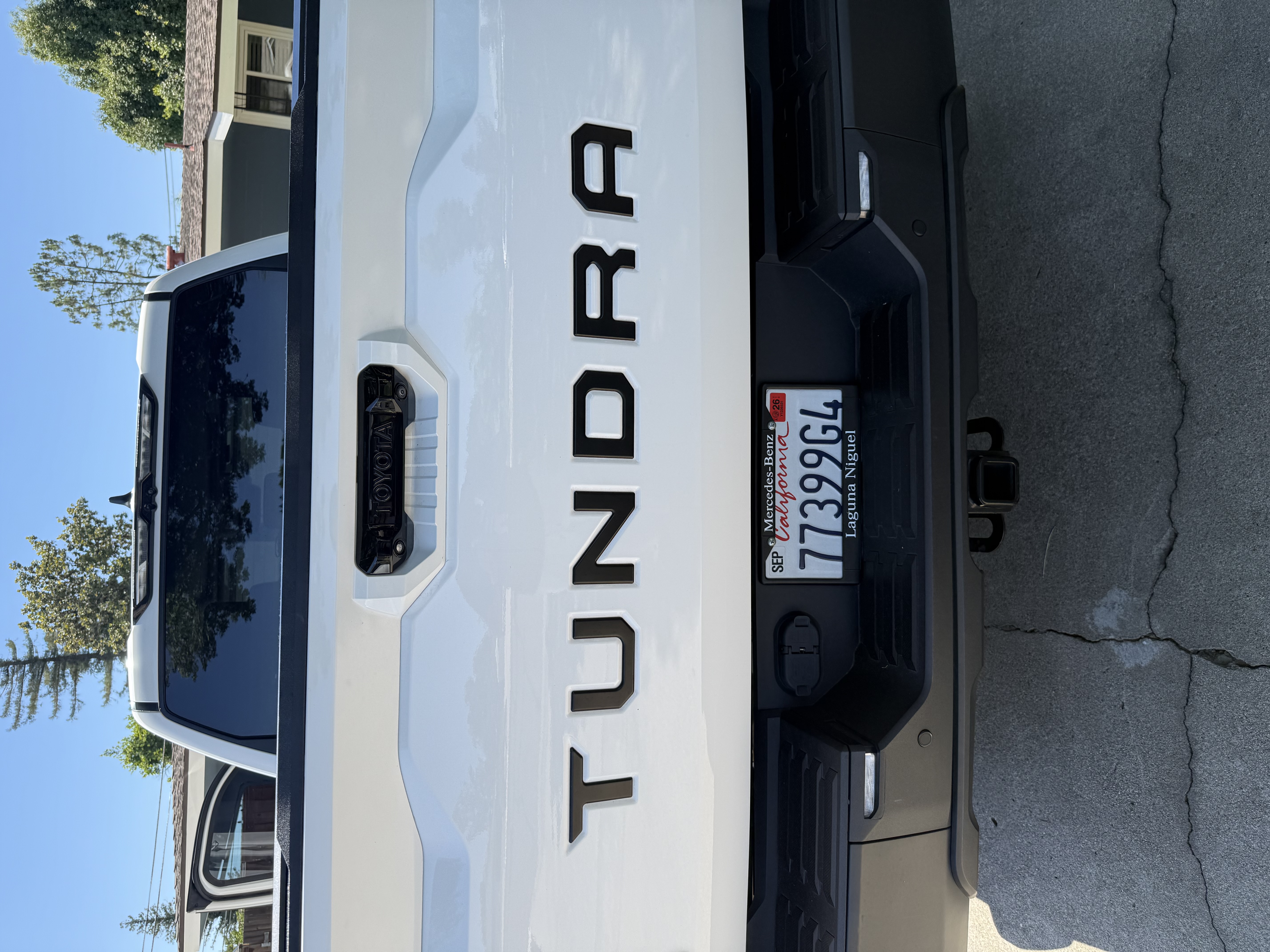 Used 2024 Toyota Tundra Limited AWD/4WD image 9
