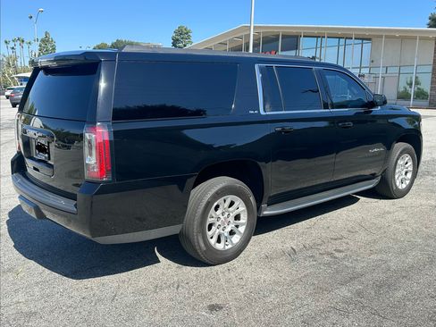 Used 2019 GMC Yukon XL SLE w/ HD Trailering Package RWD image 10