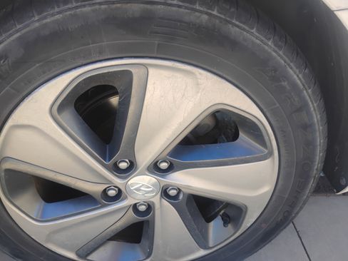 Used 2017 Hyundai Sonata Plug-In Hybrid image 23