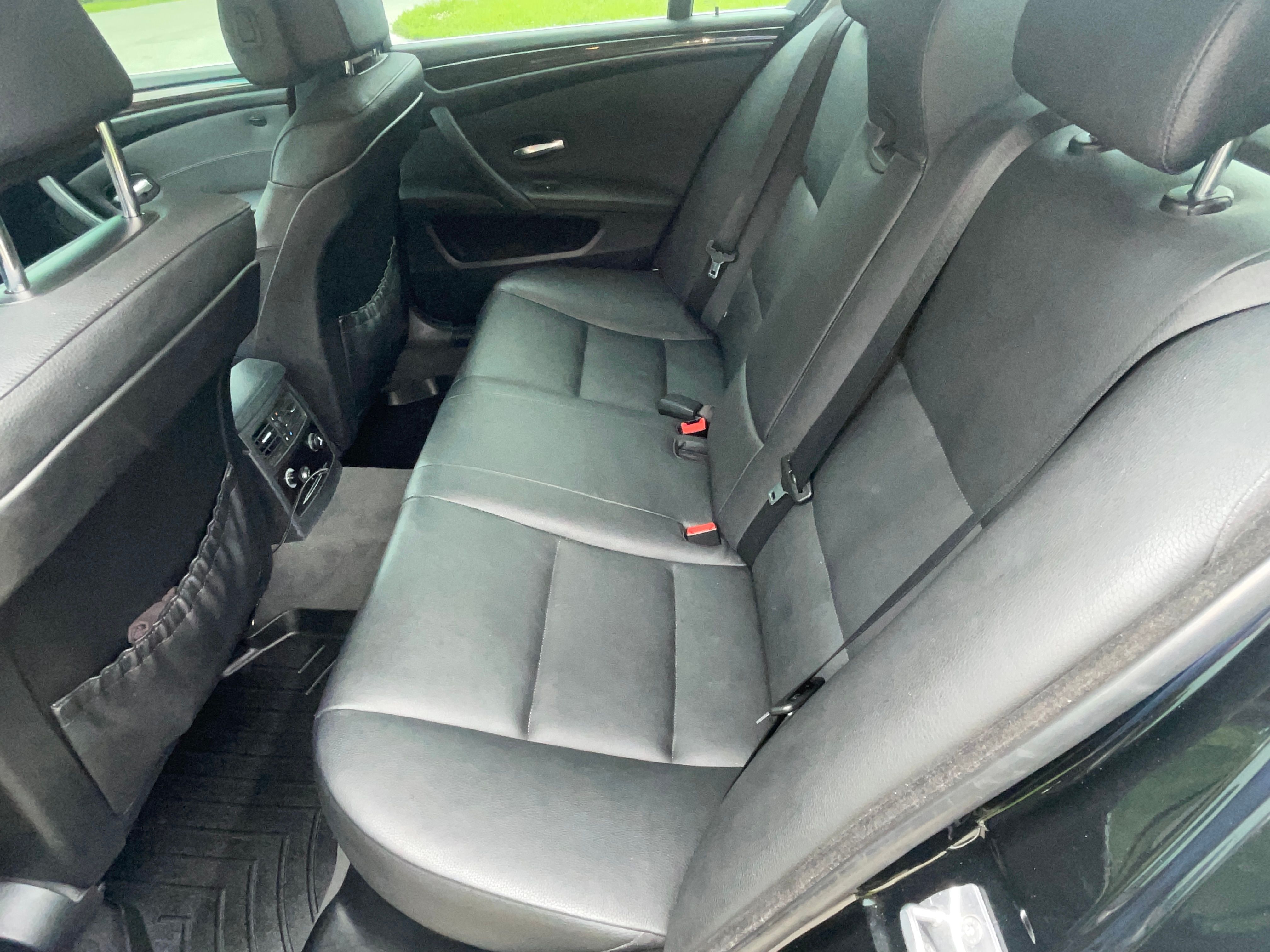 Used 2010 BMW 535i Sedan RWD image 14