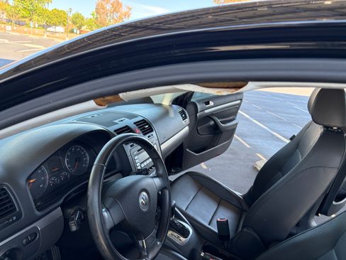 Used 2008 Volkswagen Jetta Wolfsburg Edition image 18