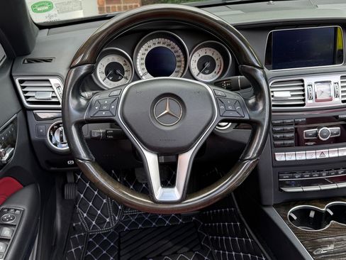 Used 2015 Mercedes-Benz E 550 Cabriolet image 15