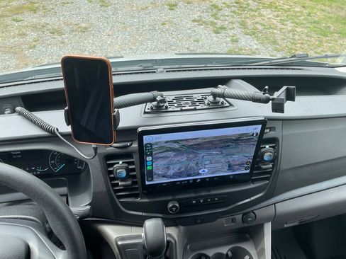 Used 2024 Ford Transit 250 Medium Roof w/ Upfitter Package image 10