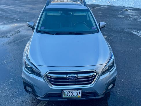 Used 2018 Subaru Outback 2.5i Limited image 10