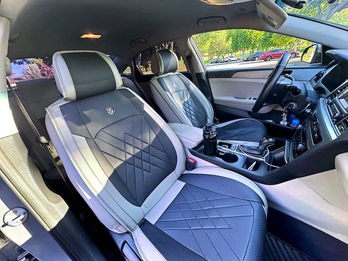 Used 2017 Hyundai Sonata SE FWD image 9