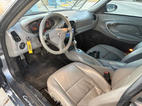 Used 2002 Porsche 911 GT3 RS image 9