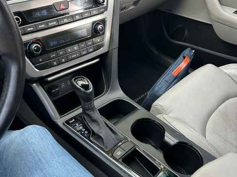 Used 2015 Hyundai Sonata Sport w/ Option Group 04 image 10