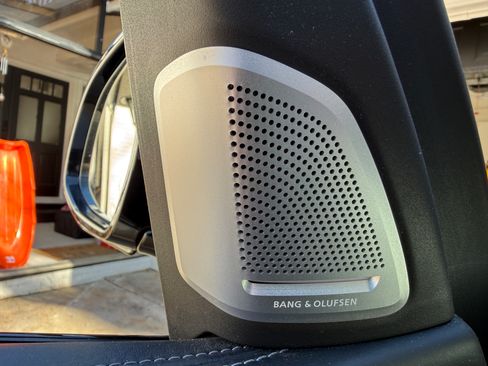 Used 2017 BMW X5 M image 11