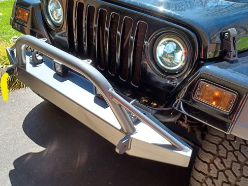 Used 2004 Jeep Wrangler 4WD image 22