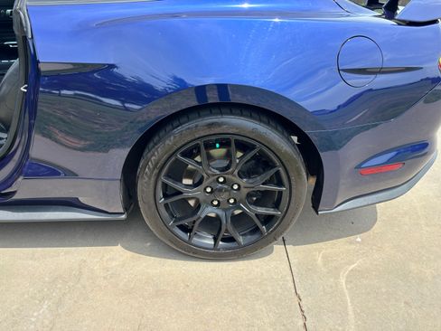 Used 2019 Ford Mustang Premium w/ Ecoboost Performance Package RWD image 15