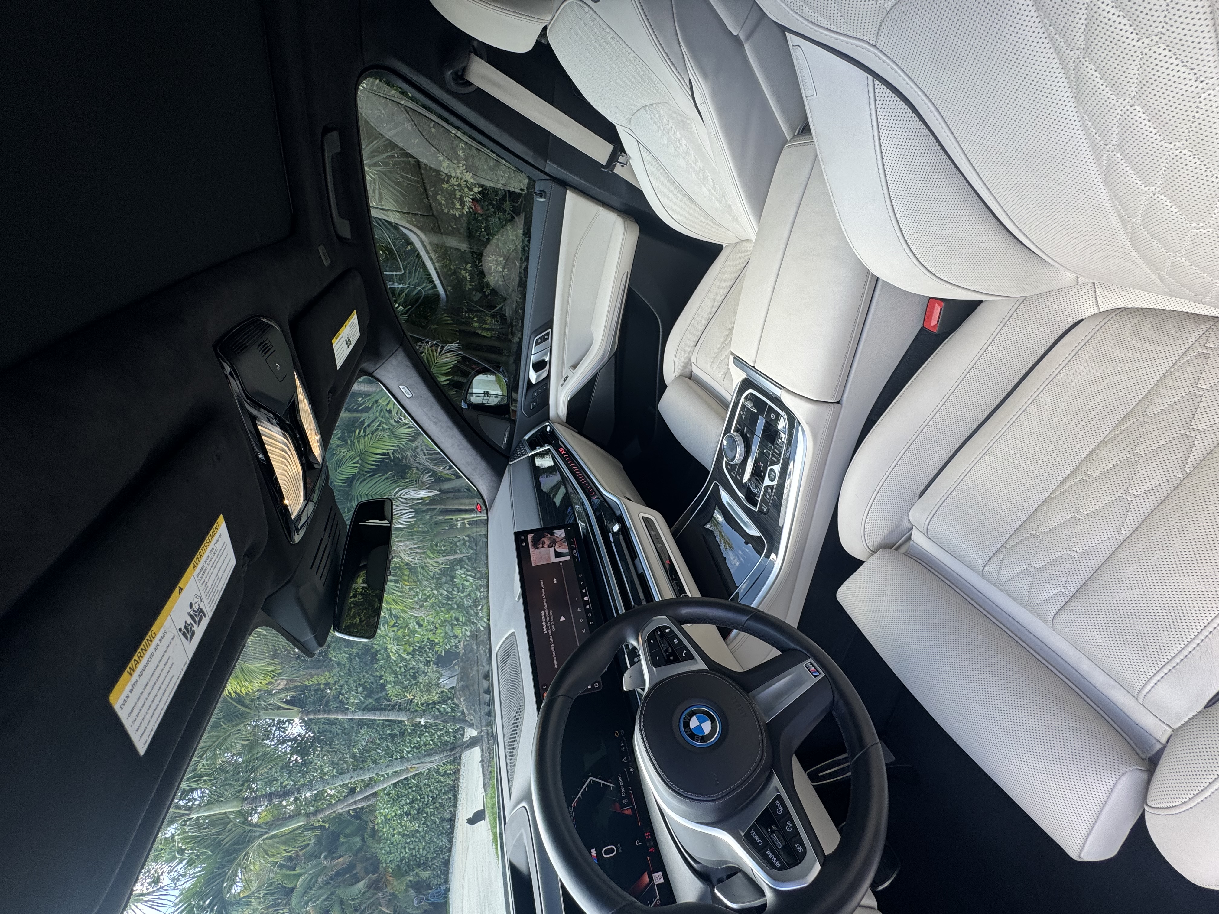 Used 2024 BMW X5 xDrive50e w/ Executive Package AWD/4WD image 25