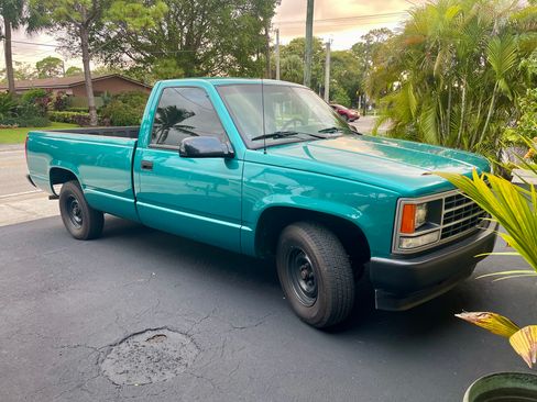 Used 1993 Chevrolet Silverado 1500 2WD Regular Cab image 15