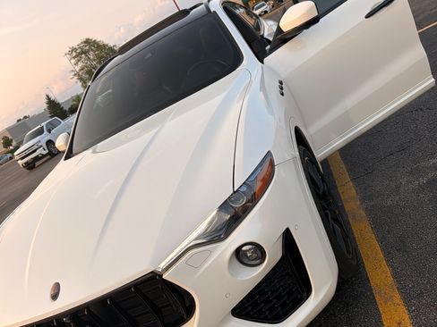 Used 2019 Maserati Levante S GranSport AWD/4WD image 1