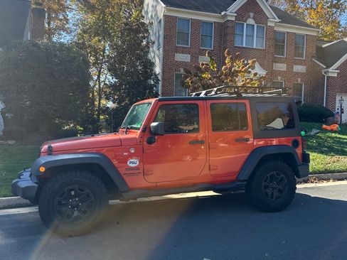 Used 2015 Jeep Wrangler Unlimited Sport w/ Quick Order Package 24S image 4