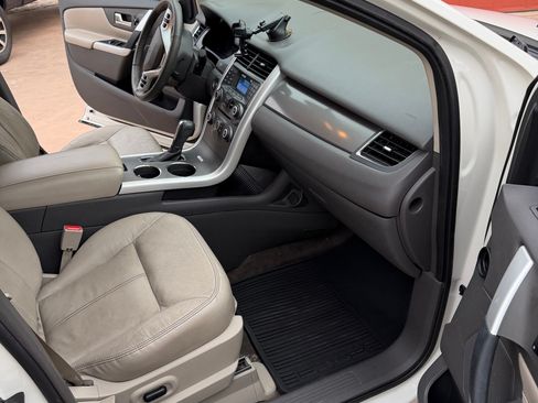 Used 2013 Ford Edge SEL image 9