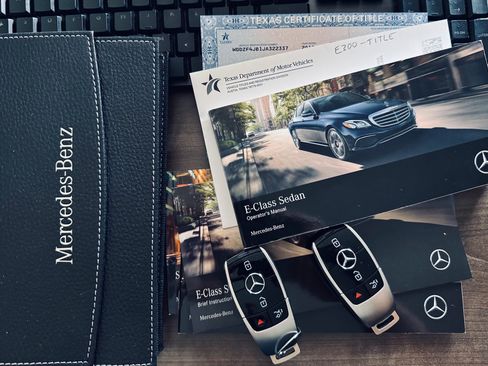 Used 2018 Mercedes-Benz E 300 image 15