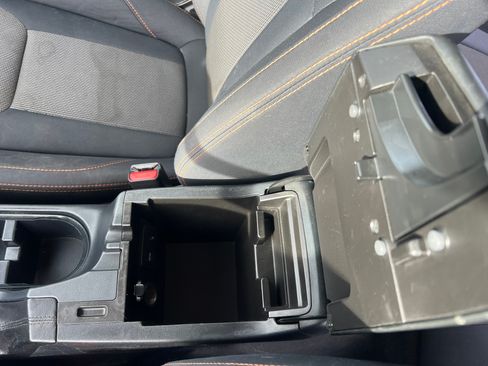 Used 2018 Subaru Crosstrek 2.0i Premium w/ Eyesight System image 20