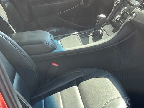 Used 2013 Ford Taurus SEL image 6