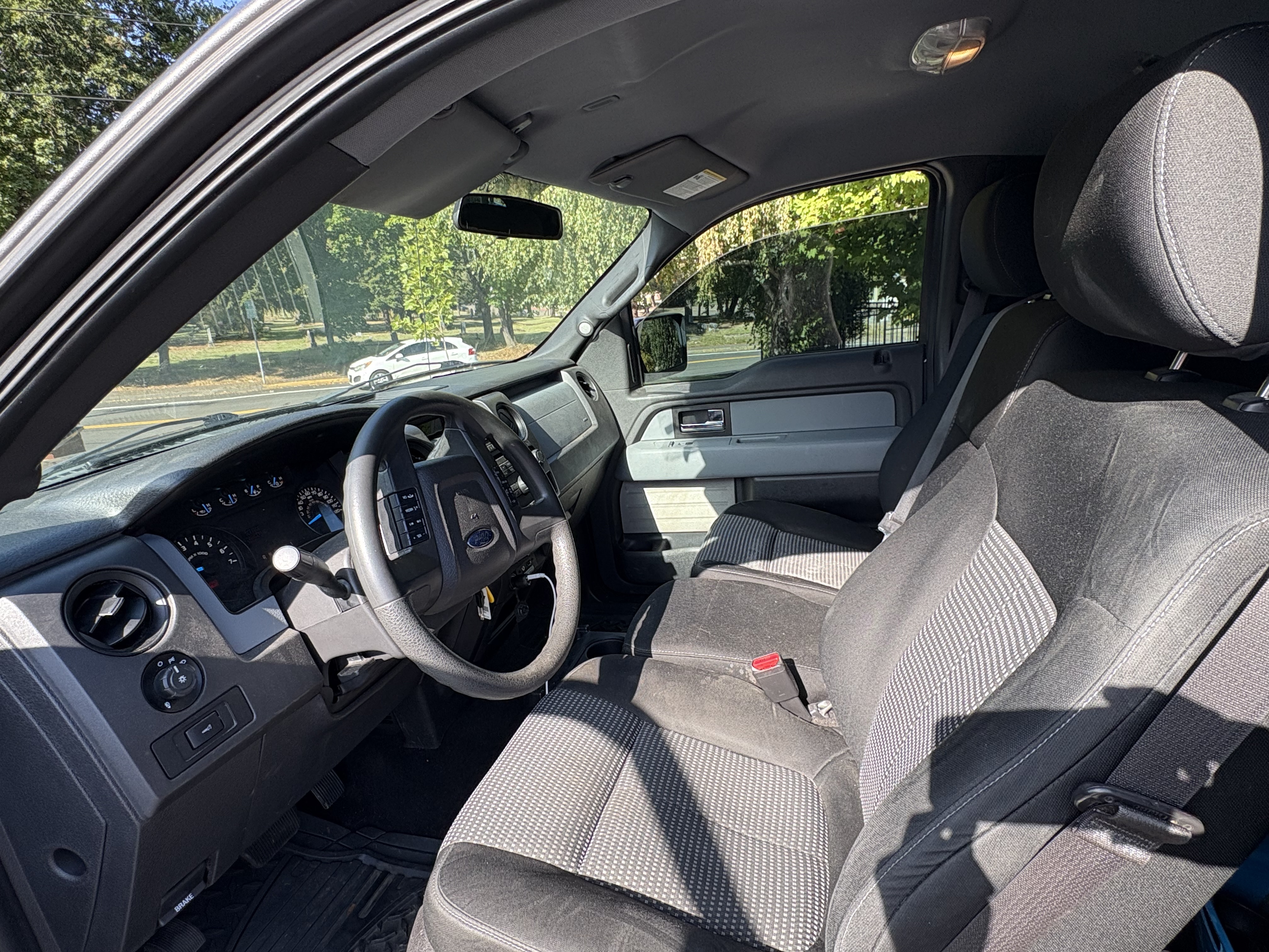 Used 2014 Ford F150 STX w/ Equipment Group 201A Mid AWD/4WD image 11