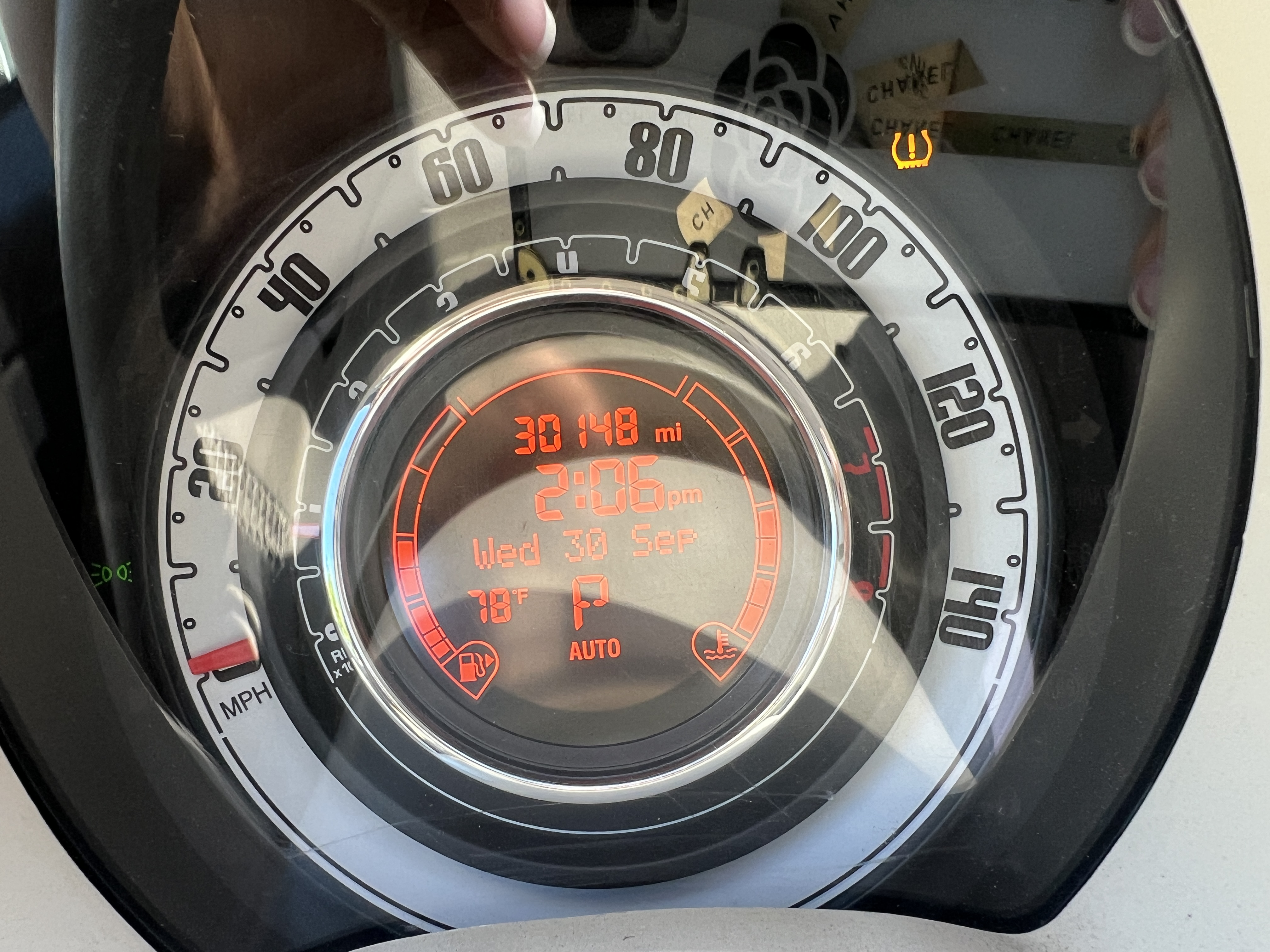Used 2012 FIAT 500 Pop FWD image 6