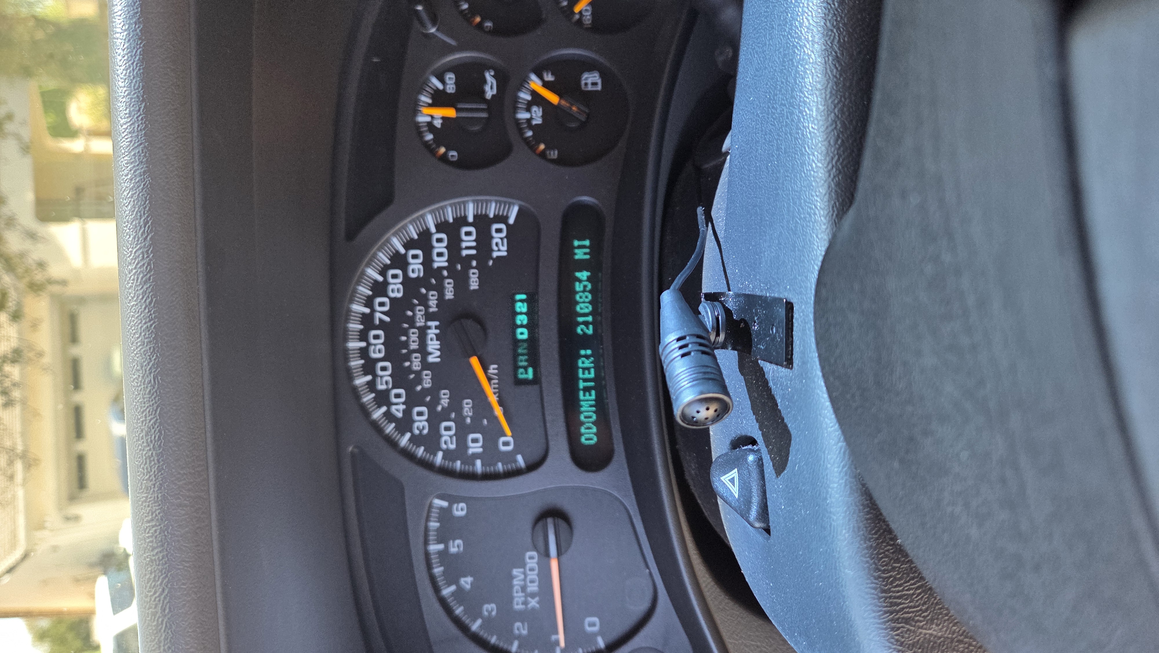 Used 2003 Chevrolet Tahoe LT RWD image 15