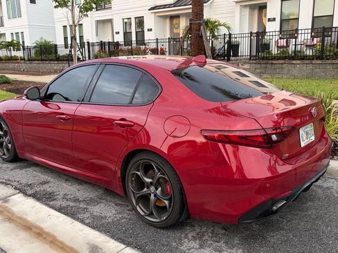 Used 2020 Alfa Romeo Giulia Ti Sport RWD image 4
