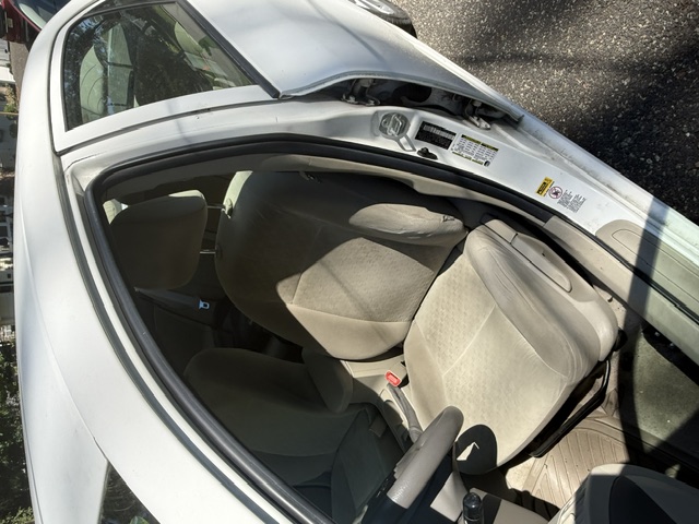 Used 2009 Toyota Corolla LE FWD image 2