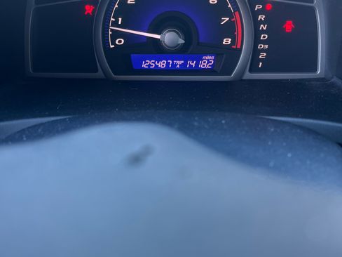 Used 2010 Honda Civic LX image 10