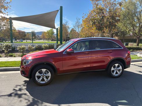 Used 2017 Mercedes-Benz GLC 300 image 17