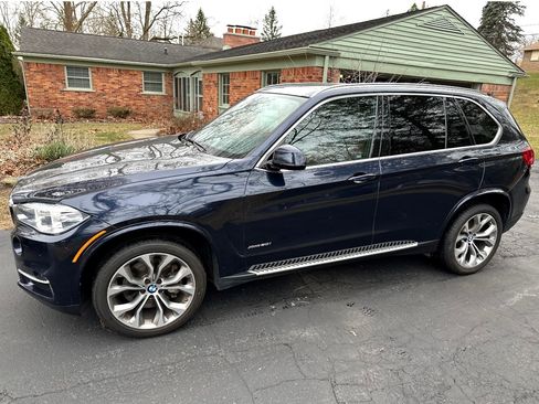 Used 2017 BMW X5 xDrive50i AWD/4WD image 5