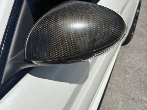 Used 2017 Alfa Romeo Giulia Quadrifoglio image 10