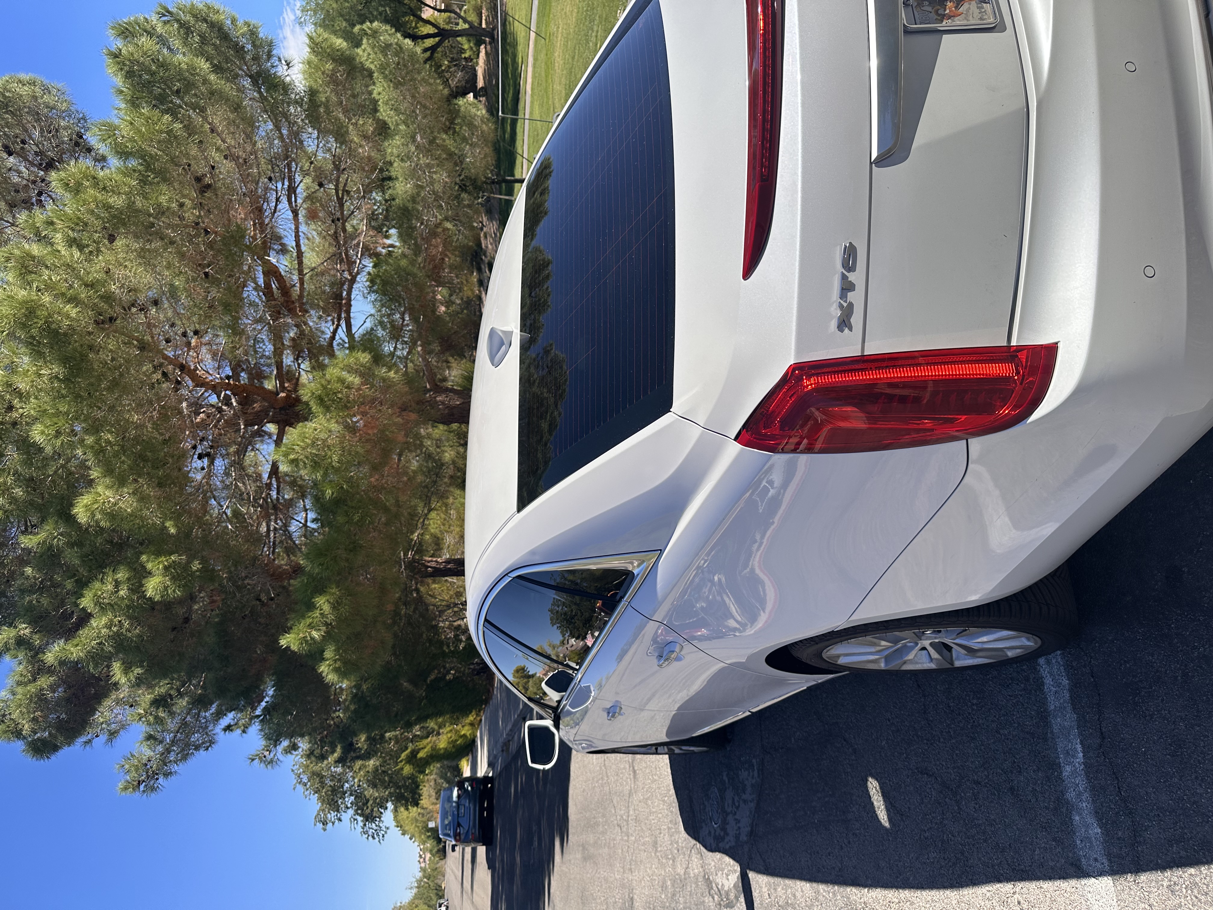 Used 2017 Cadillac XTS Luxury FWD image 11