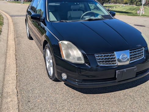 Used 2004 Nissan Maxima 3.5 SE w/ Driver Preferred Pkg image 1