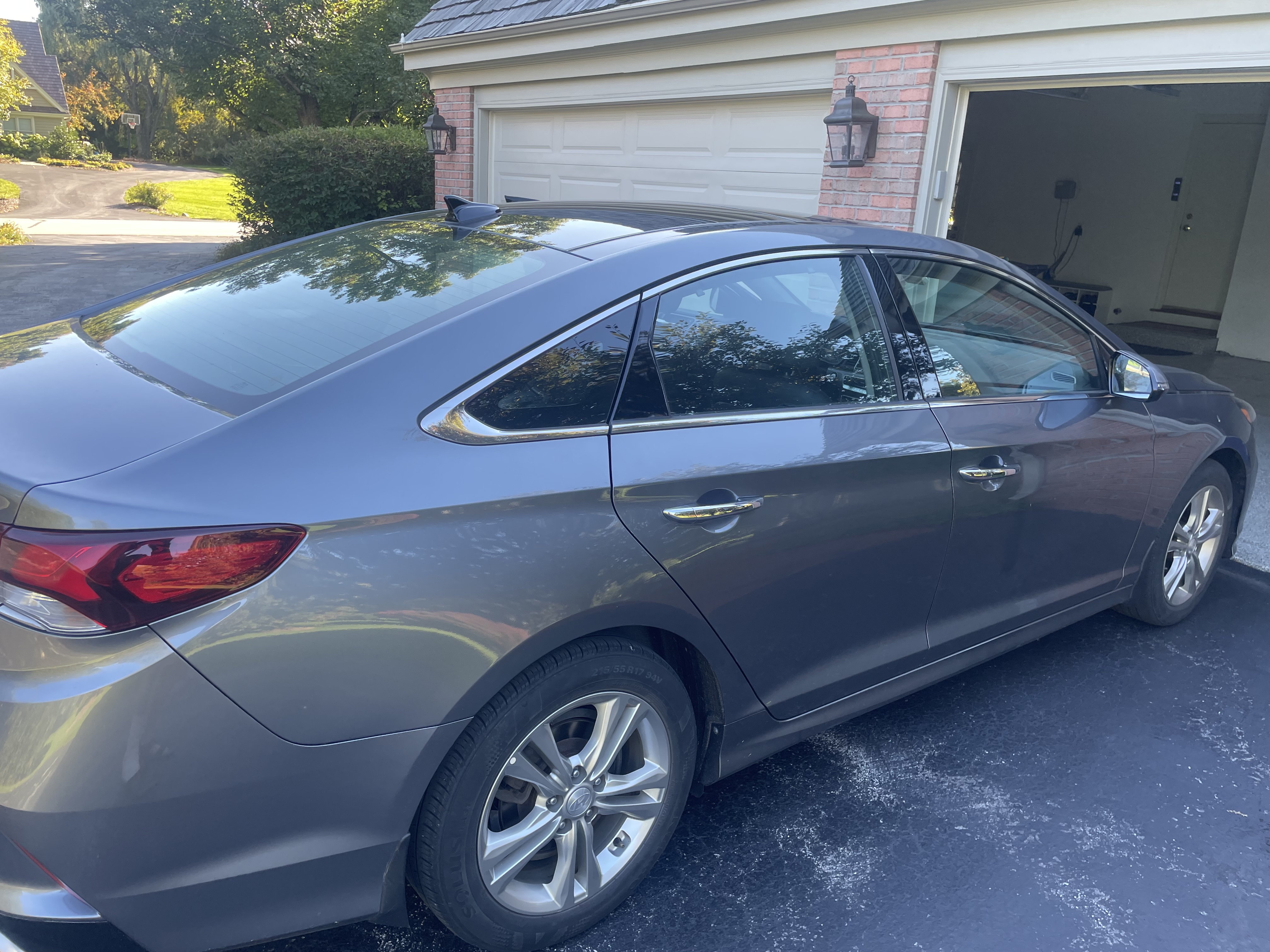 Used 2018 Hyundai Sonata Limited w/ Ultimate Package 07 FWD image 9