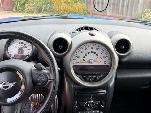 Used 2012 MINI Cooper Countryman S FWD image 4