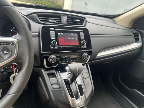 Used 2018 Honda CR-V LX image 13