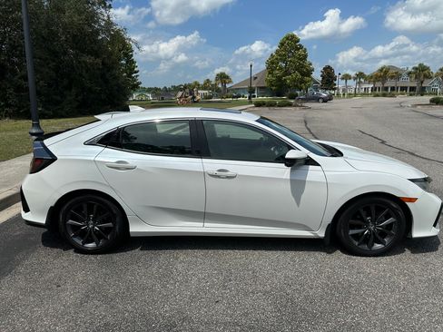 Used 2021 Honda Civic EX image 2