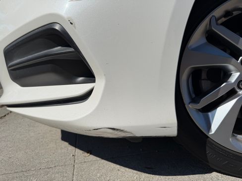 Used 2018 Honda Accord LX image 12