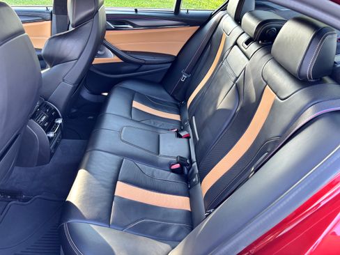 Used 2021 BMW M5 AWD/4WD image 29