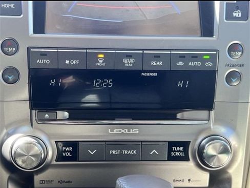 Used 2017 Lexus GX 460 Premium w/ Premium Package image 21