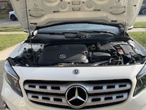 Used 2020 Mercedes-Benz GLA 250 4MATIC image 13