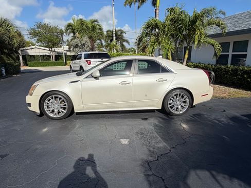 Used 2011 Cadillac CTS Performance w/ Performance Luxury Package image 2