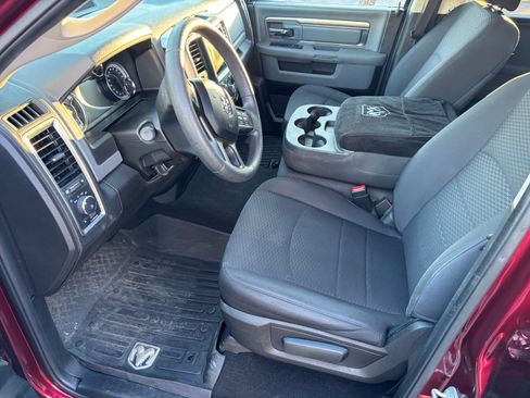 Used 2019 RAM 1500 Classic Warlock w/ Electronics Group image 9