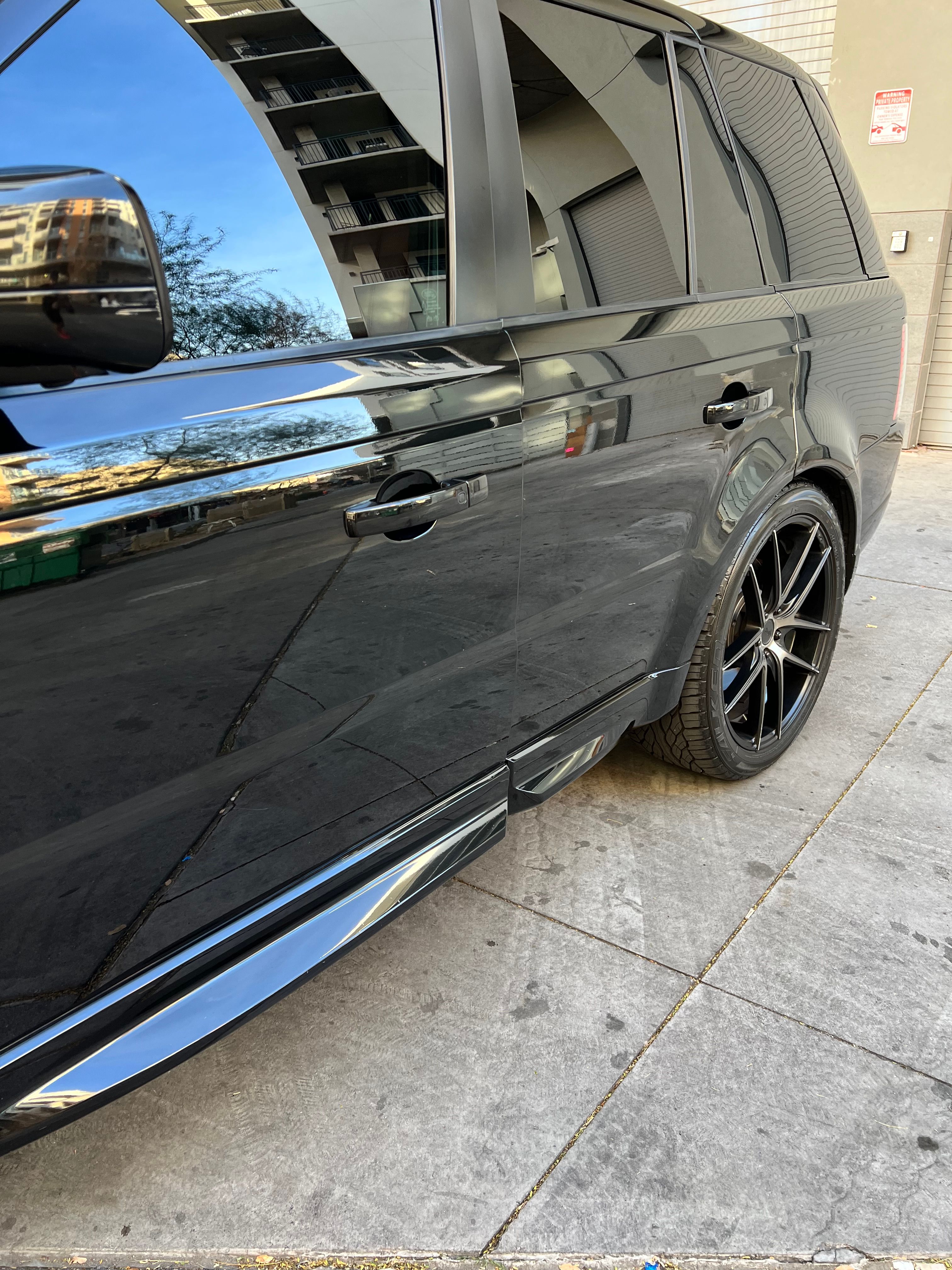 Used 2012 Land Rover Range Rover Sport Autobiography AWD/4WD image 5