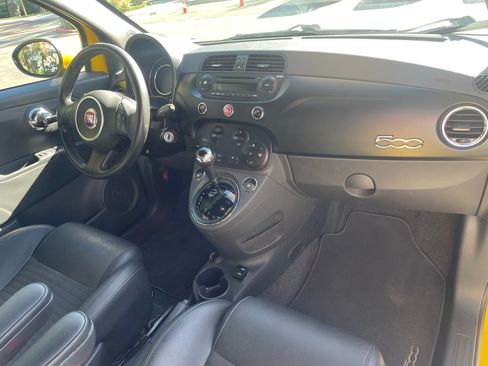Used 2015 FIAT 500 Sport w/ Comfort/Convenience Group image 13