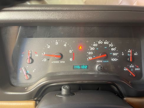 Used 2001 Jeep Wrangler Sport image 2