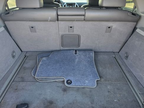 Used 2012 Cadillac SRX Luxury w/ LPO, U-Rail D-Rings Package image 12