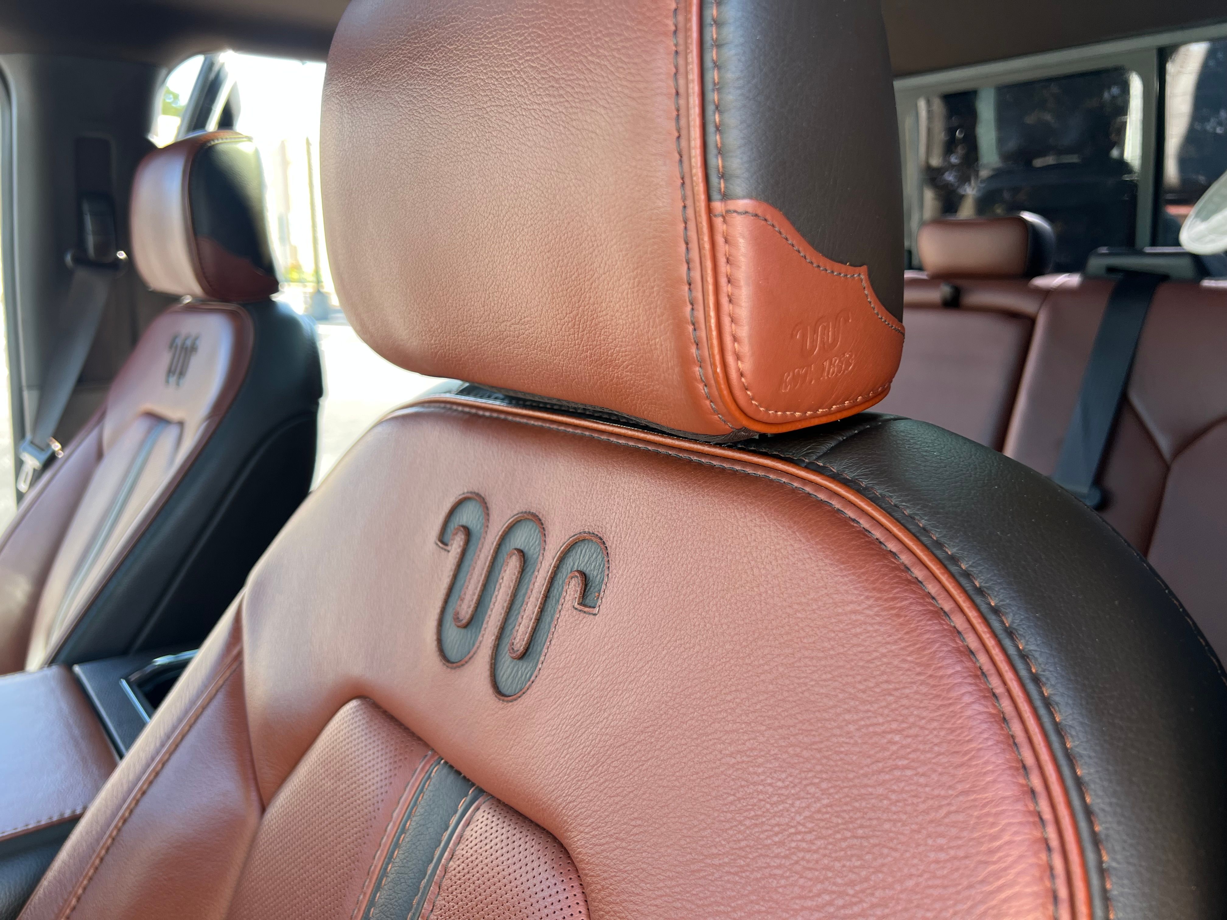 Used 2019 Ford F150 King Ranch w/ Equipment Group 601A Luxury AWD/4WD image 9