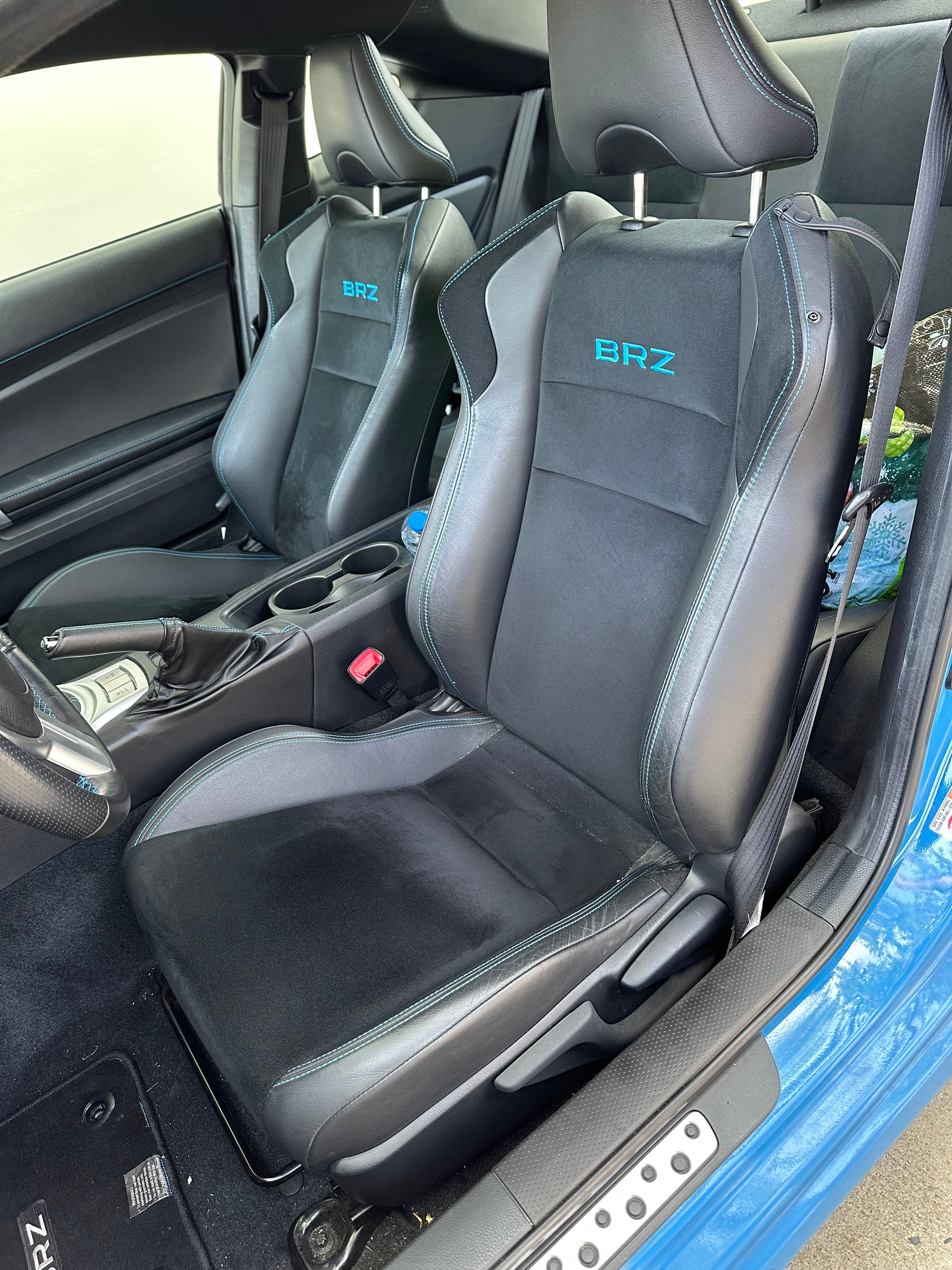 Used 2016 Subaru BRZ Series.HyperBlue RWD image 13
